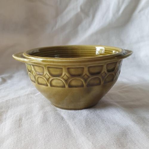 Ceramic bowl